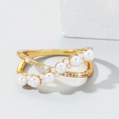 Ig Style Simple Style Round Copper Plating Inlay Pearl Zircon 18k Gold Plated Rings