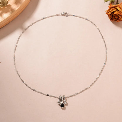 Ig Style Simple Style Solid Color Alloy Plating Inlay Rhinestones White Gold Plated Women'S Necklace