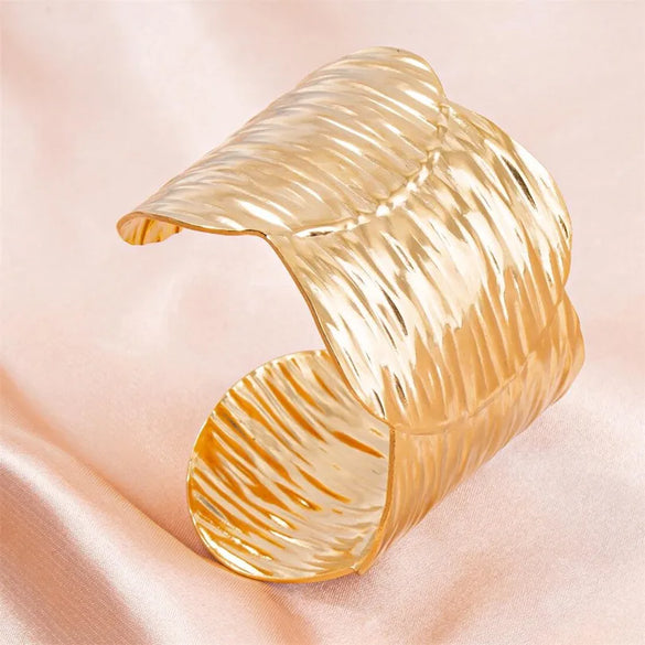 IG Style Simple Style Solid Color 304 Stainless Steel 18K Gold Plated Bangle In Bulk