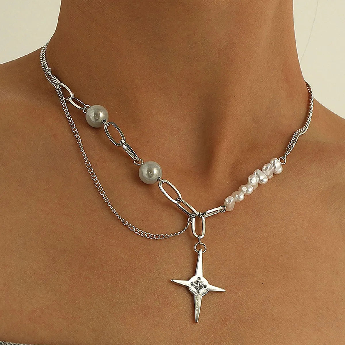 Ig Style Simple Style Star Imitation Pearl Alloy Chain Inlay Rhinestones Women'S Pendant Necklace