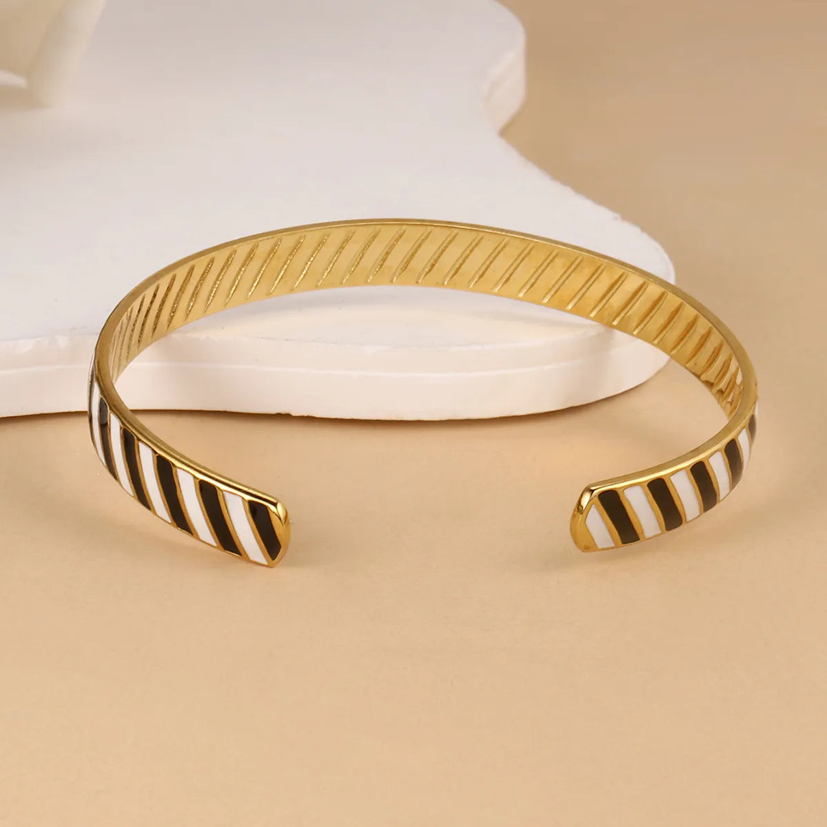 IG Style Stripe 304 Stainless Steel 14K Gold Plated Women'S Bangle