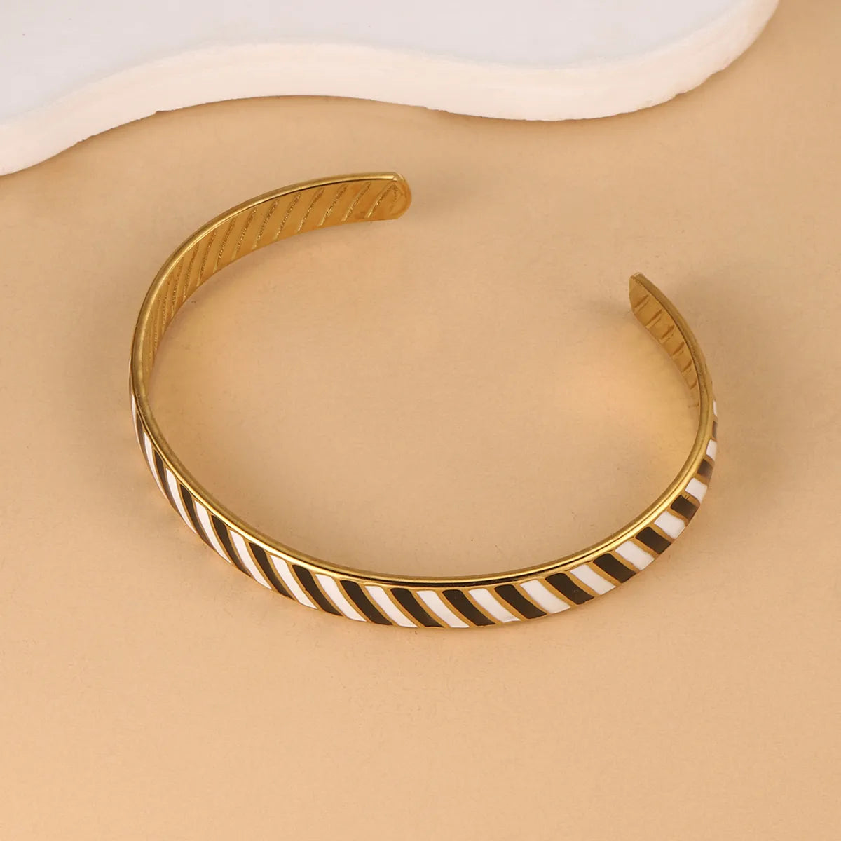 IG Style Stripe 304 Stainless Steel 14K Gold Plated Women'S Bangle