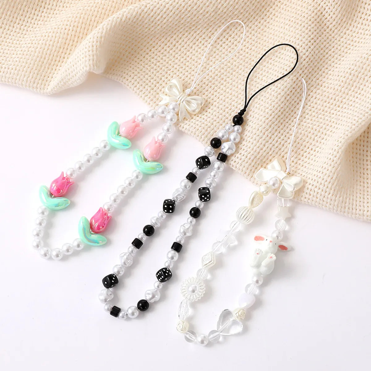 IG Style Sweet Flower Bow Knot Dice Beaded Beaded Chain Mobile Phone Chain