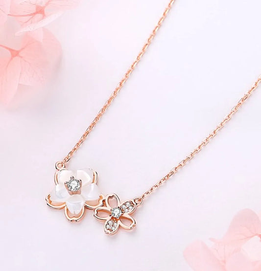 Ig Style Sweet Flower Sterling Silver Zircon Necklace In Bulk