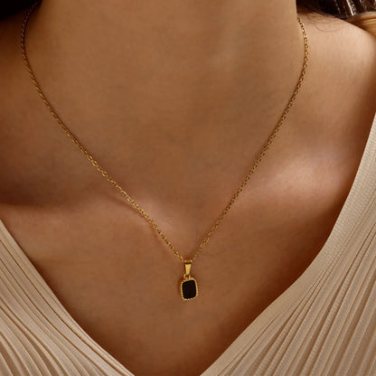 Ig Style Vacation Simple Style Solid Color Stainless Steel Plating Agate Shell 18k Gold Plated Pendant Necklace