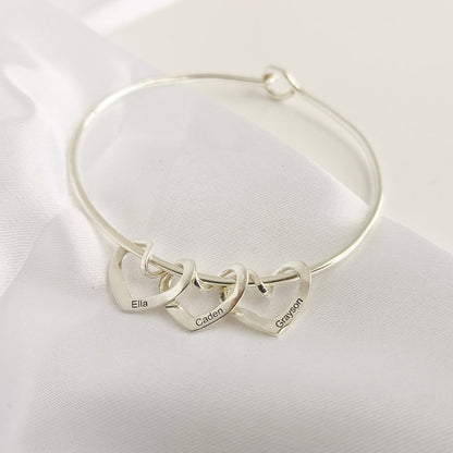 Custom Bangle Bracelet With Heart Shape•Mother Bracelet•Custom Engraved Heart•Personalized Name Bracelet