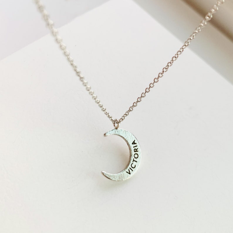 Personalized Moon Necklace • Name Necklace • Valentines day • Moon Necklace • Crescent Moon Necklace • Custom Necklace • Bridesmaid Gift