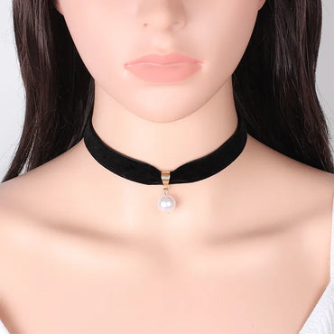 Imitation Pearl Velvet Women'S Necklace Wholesale