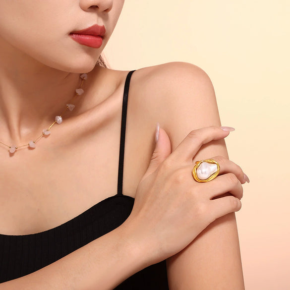 Ins Style Fashion Ring Shaped Imitation Pearl Titanium Steel Ring With Electroplating Treatment For Women