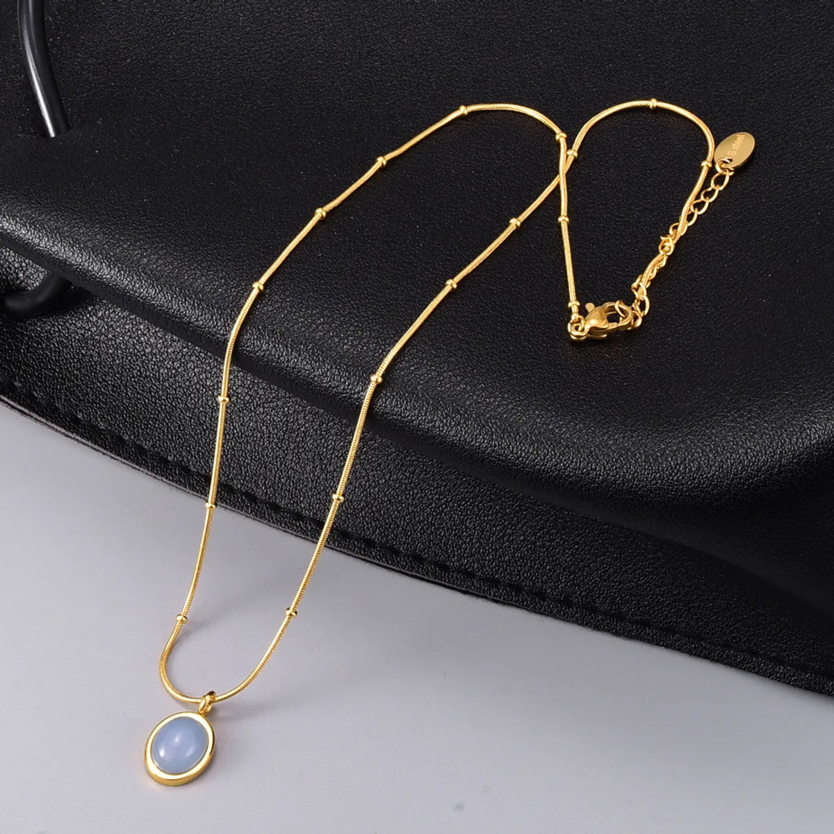 Simple Style Oval Titanium Steel Inlay Gem 18k Gold Plated Necklace