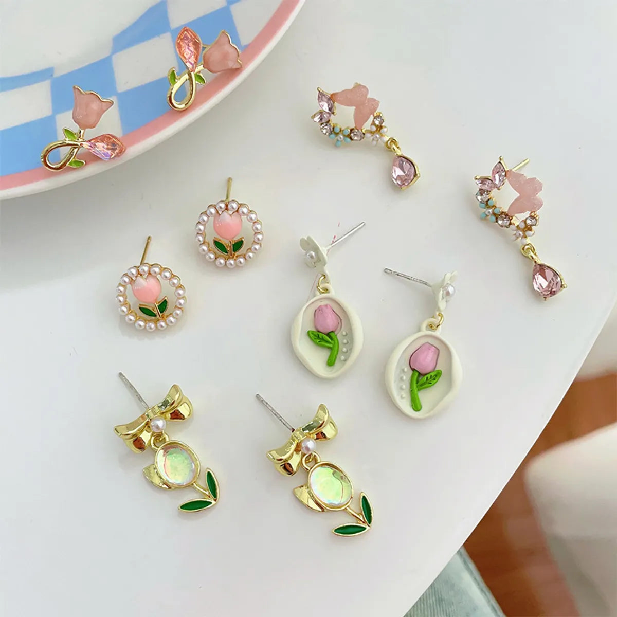 Ins Style Sweet Heart Shape Flower Butterfly Alloy Enamel Plating Inlay Rhinestones Pearl Women'S Drop Earrings Ear Studs