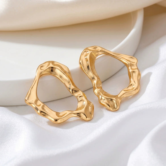 Irregular Liquid Metal Spiral Pleated Stud Earrings Electroplated Alloy Geometric Minimalist Jewelry With Stainless Steel Posts For Women
