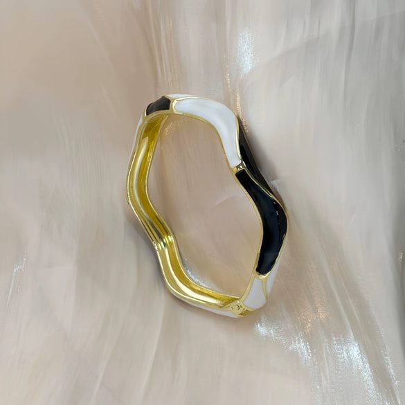 Irregular Open Cuff Bracelet With Enamel Patchwork Design And Plated Finish For Trendy Jewelry Styling