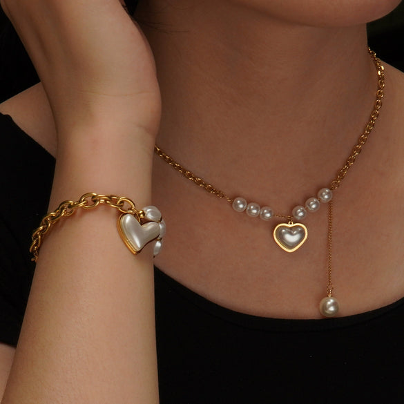 Irregular Pearl Mixed Chain Heartshaped Pendant Bracelet Necklace In French Retro Style With Stainless Steel And Imitation Pearls Electroplated