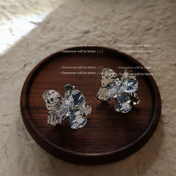Irregular Three Dimensional Copper Flower Stud Earrings For Women Electroplated Floral Fashion Ear Jewelry