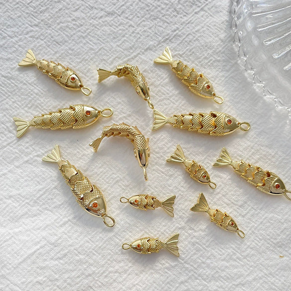Jewelry Accessories Copper Geometric Fish Koi Pendant Electroplated With Lines Pattern Diy Handmade