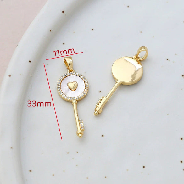 Jewelry Accessories Handmade With Natural Fritillary Bag Phlogopite Pendant Retro Style Electroplated 14K Gold Color Retention