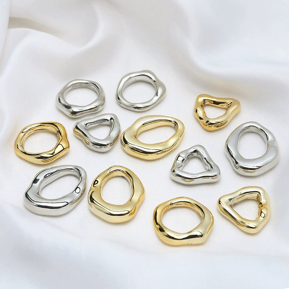 Jewelry Accessories Retro Simple Wind Design Wave Pattern Hollow Geometric Electroplated Handmade