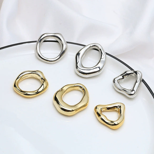 Jewelry Accessories Retro Simple Wind Design Wave Pattern Hollow Geometric Electroplated Handmade