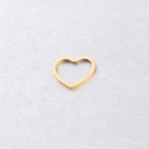 Jewelry Accessories Stainless Steel Hollow Heart Pendant And Ring With Smooth Pattern And Fine Polishing