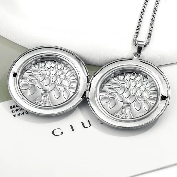 Jewelry Accessories Stainless Steel Round Photo Box Pendant Vintage Embossed Pattern 18K Electroplated