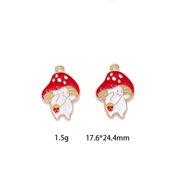 Jewelry Accessories Zinc Alloy Dripping Oil Small Mushroom Pendant With Totem Pattern