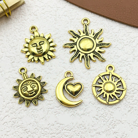 Jewelry Accessories Zinc Alloy Pendant Retro Antique Style Electroplated With Sun Moon Star Pattern