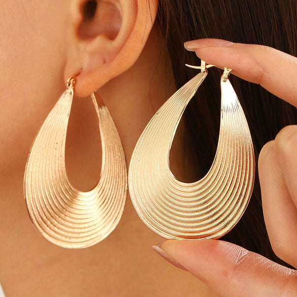 Jewelry Alloy 14K Gold Electroplated Geometric Curved Striped Water Drop Earrings For Women