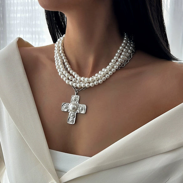 Jewelry Alloy Pendant Clavicle Chain With Geometric Pattern Imitation Pearl Beaded Electroplated For Women