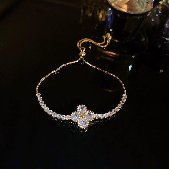 Jewelry Alloy Sweet Sakura Leaves Shaped Bracelet Microinlaid Zircon Set With Diamonds Fashion Style