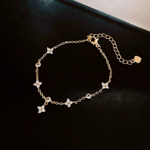 Jewelry Alloy Sweet Sakura Leaves Shaped Bracelet Microinlaid Zircon Set With Diamonds Fashion Style