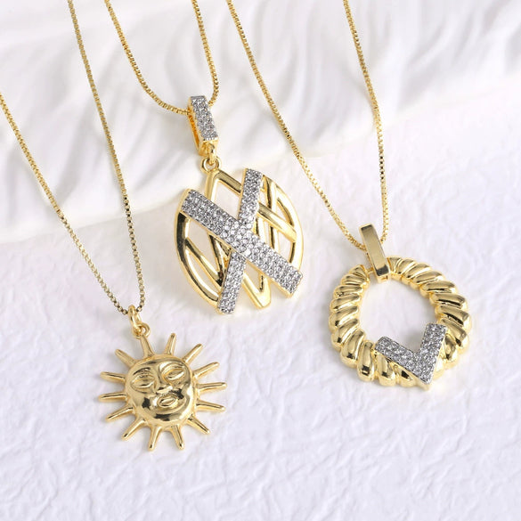 Jewelry Copper Heart Pendant Necklace With Electroplating And Regular Chain