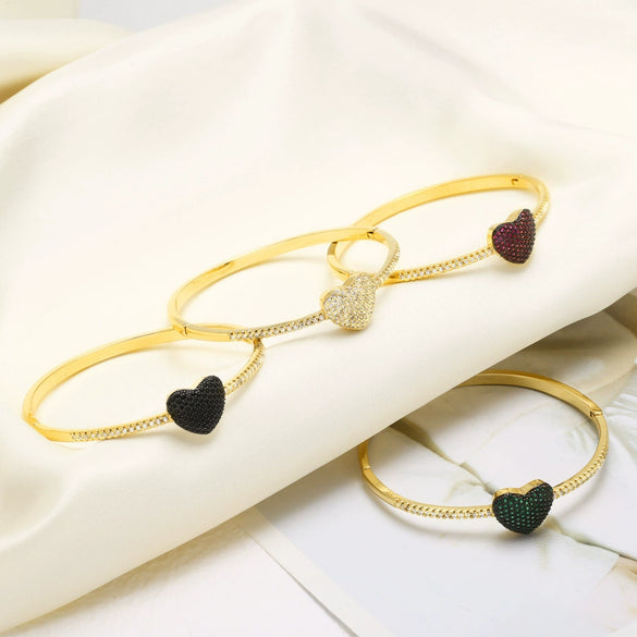 Jewelry Copper Heart Shaped Zircon Inlaid 18K Gold Plated Bracelet
