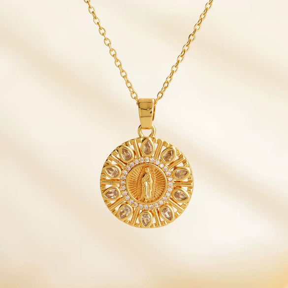 Jewelry Copper Oval Pendant Necklace With Cartoon Characters Electroplating