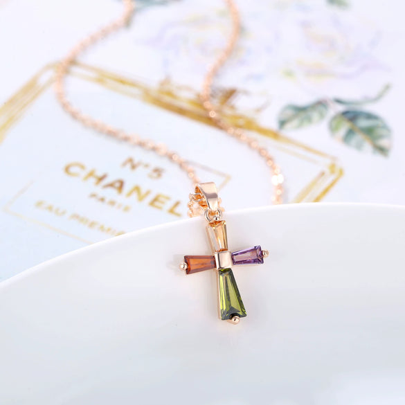 Jewelry Copper Pendant Necklace With Geometric Pattern And Ochain