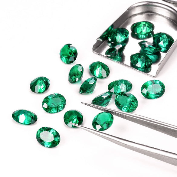 Jewelry Egg Shaped Synthetic Emerald Ring Face