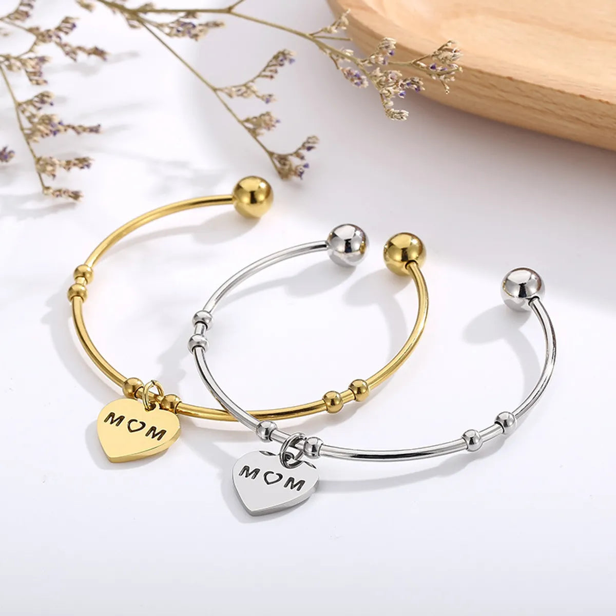 Jewelry Generous Heart-shaped Stainless Steel Open Bracelet Mother's Day Gift