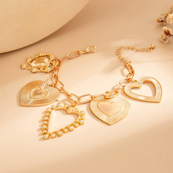 Jewelry Iron Chain Alloy Heart Shape Pendant Clavicle Chain Metallic Stripe Electroplating For Women