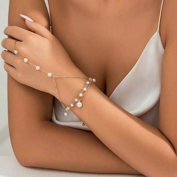 Jewelry Metal Finger Bracelet Geometric Style Electroplated Rhinestone Imitation Pearl For Women