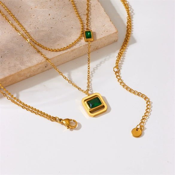 Jewelry Necklace Stainless Steel Goldplated Pendant With Geometric Pattern Chain