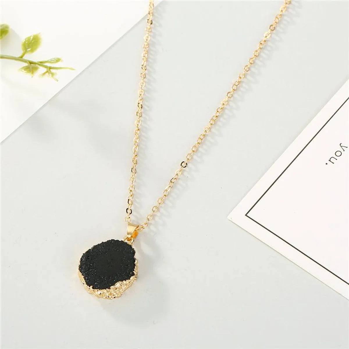 Wholesale Jewelry Fashion Irregular Alloy Pendant Necklace