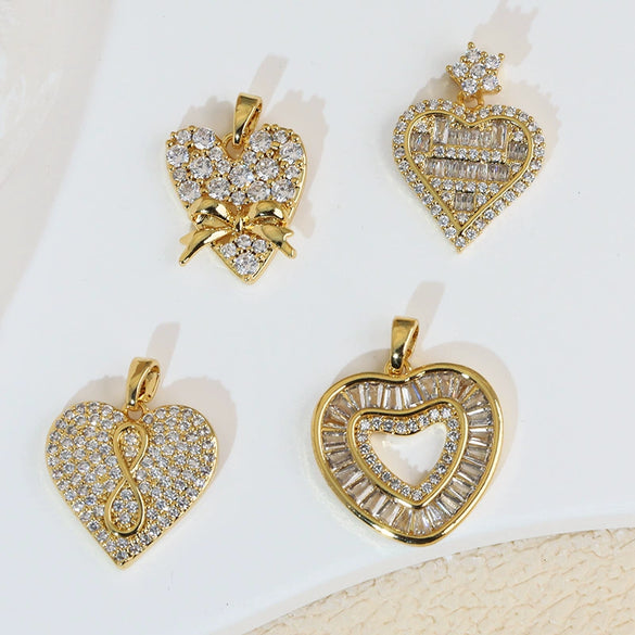 Jewelry Pendant Copper Heart Shape 18K Gold Plated Micro Inlaid Zircon Handmade