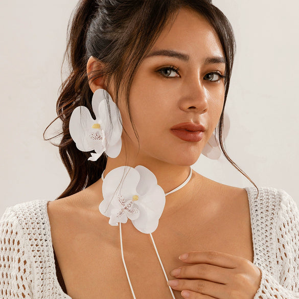Jewelry Plastic Flower Pendant Neck Chain For Women