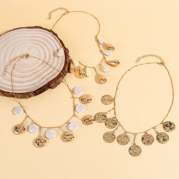 Jewelry Plastic Geometric Drop Shape Electroplating Pendant Necklace For Women