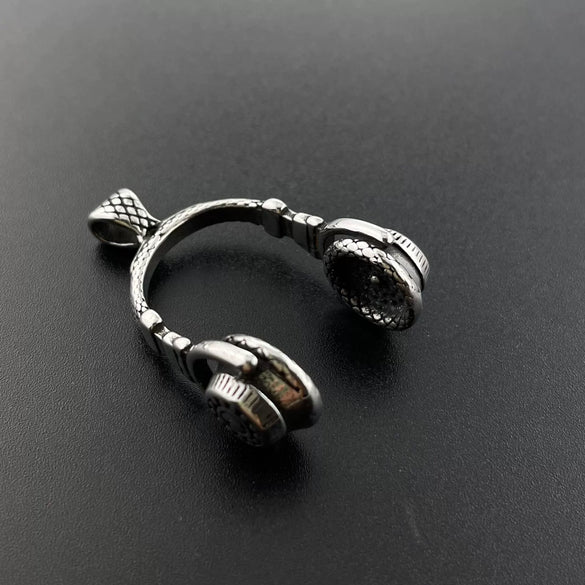 Jewelry Punk Rock Music Headphones Pendant Necklace Hiphop Stainless Steel Doll Retro Unisex