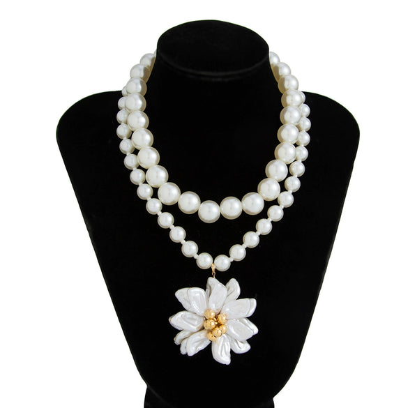 Jewelry Retro Baroque Style Handmade Imitation Pearl Flower Pendant Necklace