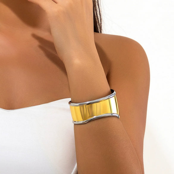 Jewelry Retro Irregular Exaggerated Threedimensional Wide Bracelet Geometric Glow Metal Electroplated