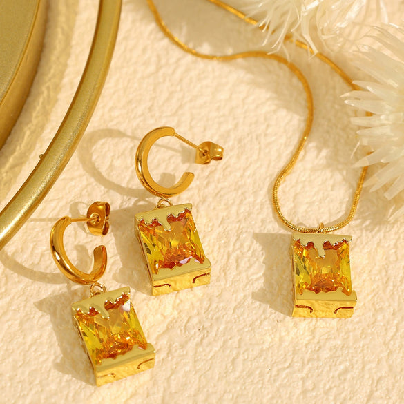 Jewelry Set Pendant Necklace And Earrings 316L Stainless Steel Electroplating Personality Style