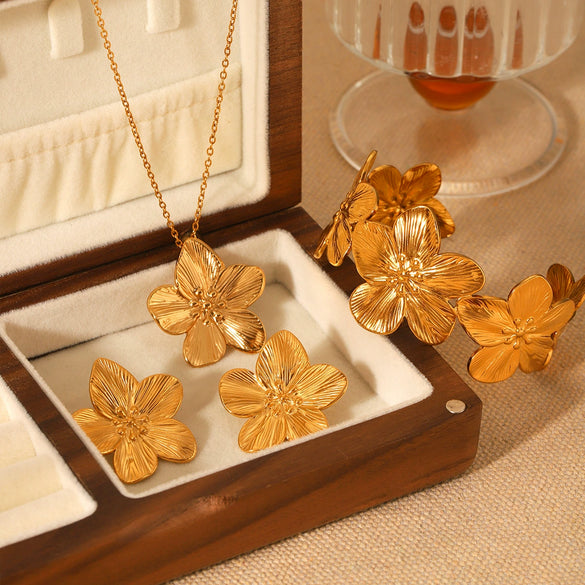 Jewelry Set Stainless Steel Titanium Steel Fivepetal Flower Electroplating Style For Women