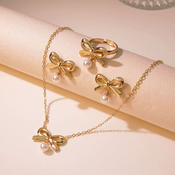 Jewelry Stainless Steel Geometric Bow Pearl Pendant Clavicle Chain Gold Plated